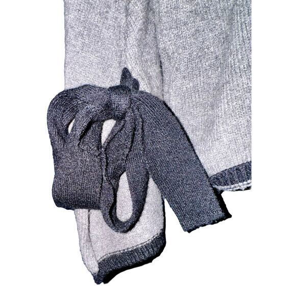 Allison Joy Gray Long Split Tie Bell Sleeve Sweater Women Sz Large Feminine Bow - Picture 6 of 8